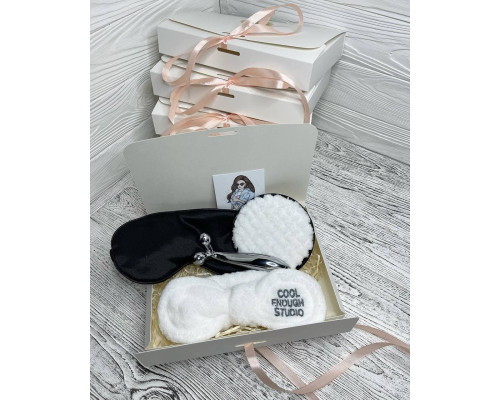 Подарунковий набір косметичних аксесуарів Beauty Box Бьюті бокс біло - чорний з 5 предметів
