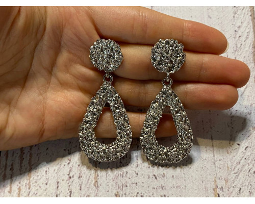 Сережки  краплі жіночі (біжутерія) Oxa об'ємні  silver 