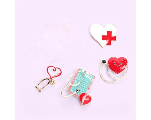 Набір Значків / пінів  металевих Набір доктора кардіолога Серця (4 шт)