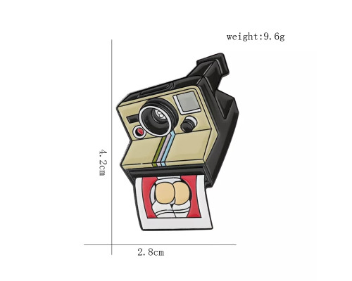 Значок / пін металевий  Polaroid Camera