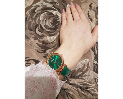 Жіночій наручний годинник кварцевий Oxa Green 2789