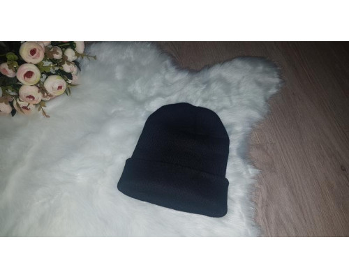 Шапка осіння в'язана яскрава одноколірна, Чорна (One Size)