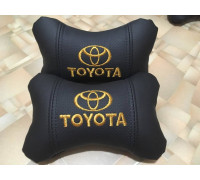 Автомобільні подушки на підголовник Toyota / Тойота (2шт) чорні з золотим логотипом